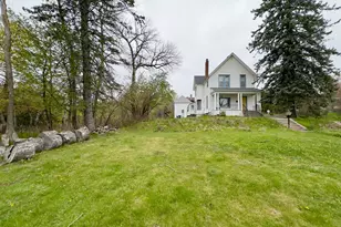 27 S 21st Ave E, Duluth, MN 55812 - Photo 12