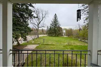 27 S 21st Avenue E, Duluth, MN 55812 - Photo 8