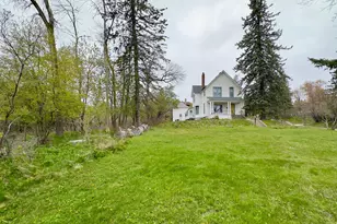 27 S 21st Ave E, Duluth, MN 55812 - Photo 4