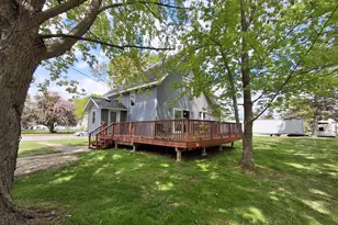 410 5th Ave SE, Milaca, MN 56353 - Photo 2