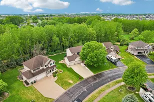 20685 Gemini Tr, Lakeville, MN 55044 - Photo 50