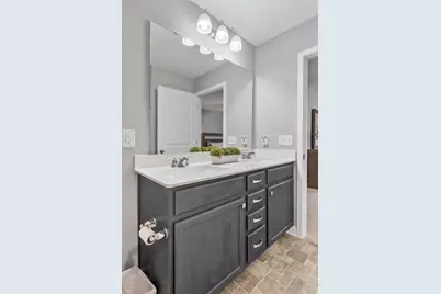 1989 Attenborough Street, Shakopee, MN 55379 - Photo 24