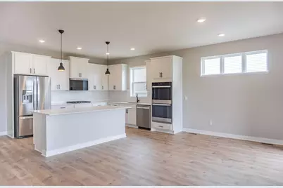 717 Winterberry Lane, Waconia, MN 55387 - Photo 6