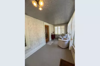 315 W Luverne Street, Luverne, MN 56156 - Photo 2