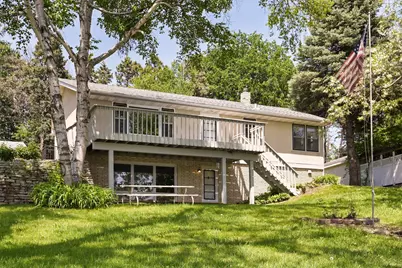 3893 Victoria Street N, Shoreview, MN 55126 - Photo 2