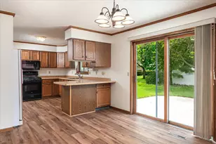 1206 Willow St, La Crescent, MN 55947 - Photo 6