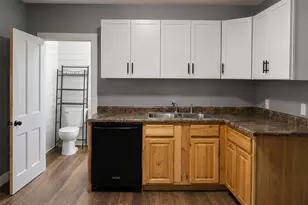 1310 Oak St, Brainerd, MN 56401 - Photo 2