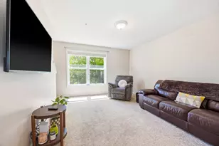 3115 Clover Ridge Dr, Chaska, MN 55318 - Photo 6