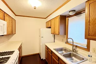 2104 E 22nd St, Minneapolis, MN 55404 - Photo 6