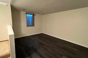 2104 E 22nd St, Minneapolis, MN 55404 - Photo 12