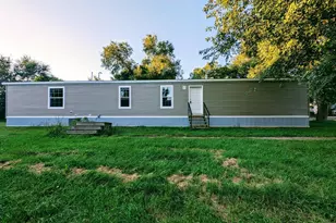 100 Rose Park, Melrose, MN 56352 - Photo 2