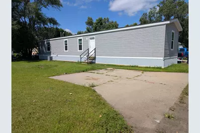 76 Rose Park, Melrose, MN 56352 - Photo 2