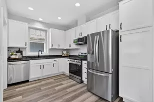 2525 James Ave N, Minneapolis, MN 55411 - Photo 18