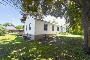 259 20th Ave S, South Saint Paul, MN 55075 - Photo 2