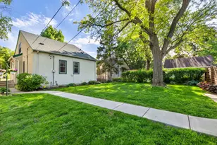 2708 Victory Memorial Dr, Minneapolis, MN 55412 - Photo 48