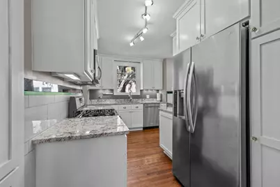 2708 Victory Memorial Drive, Minneapolis, MN 55412 - Photo 14