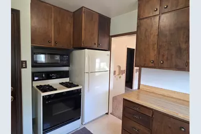 412 W Main Street, Pipestone, MN 56164 - Photo 8