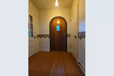 412 W Main Street, Pipestone, MN 56164 - Photo 2