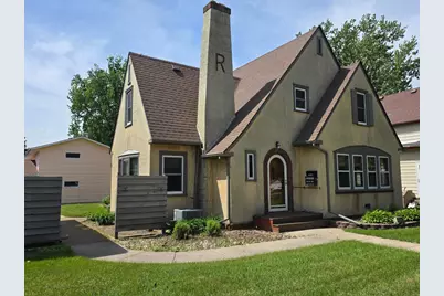 412 W Main Street, Pipestone, MN 56164 - Photo 1