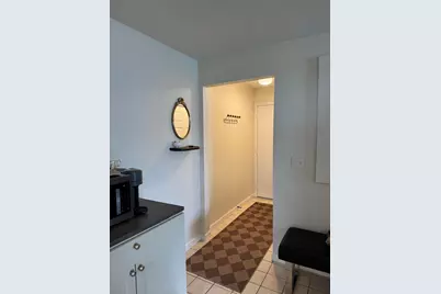 208 NW 5th Street NW #B, Dilworth, MN 56529 - Photo 4