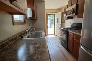 104 5th St SW, Kasson, MN 55944 - Photo 10