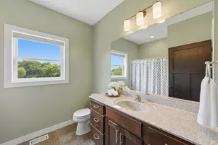 140 Hill Crest Ct, Glenwood City, WI 54013 - Photo 18
