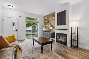 2064 Parkway Ave, Shakopee, MN 55379 - Photo 6