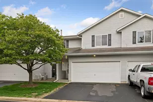 2064 Parkway Ave, Shakopee, MN 55379 - Photo 2