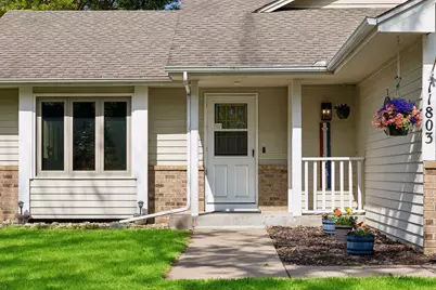 11803 Georgia Avenue N, Champlin, MN 55316 - Photo 4
