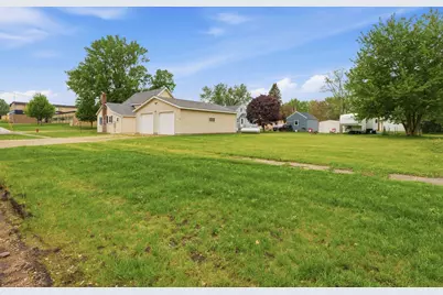 278 Chestnut Street NE, Mazeppa, MN 55956 - Photo 10