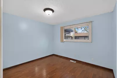 6335 84th Court N, Brooklyn Park, MN 55445 - Photo 10