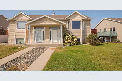 4775 Harvest Drive S, Fargo, ND 58104 - Photo 1