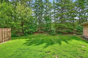 9601 Lonsdale Cir, Hopkins, MN 55305 - Photo 26