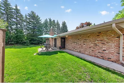 9601 Lonsdale Circle, Hopkins, MN 55305 - Photo 22