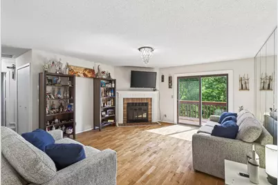 5267 Balmoral Lane, Bloomington, MN 55437 - Photo 6