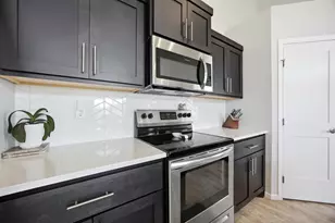 1588 67th Ave S, Fargo, ND 58104 - Photo 6