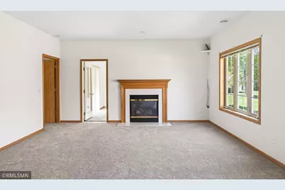 6801 24th Street N, Oakdale, MN 55128 - Photo 4