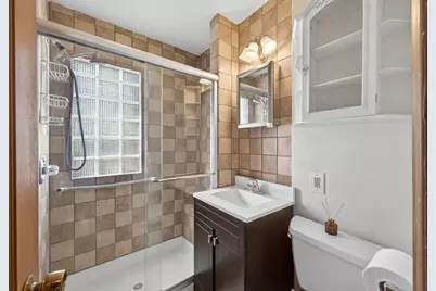 2144 Geranium Avenue E, Saint Paul, MN 55119 - Photo 16