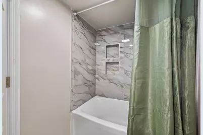 2144 Geranium Avenue E, Saint Paul, MN 55119 - Photo 22