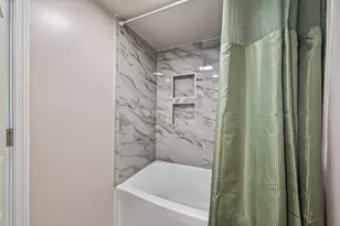 2144 Geranium Ave E, Saint Paul, MN 55119 - Photo 22