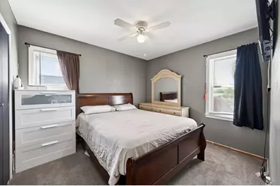2144 Geranium Avenue E, Saint Paul, MN 55119 - Photo 12