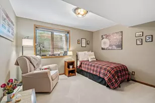 17469 Lorence Way, Eden Prairie, MN 55346 - Photo 54