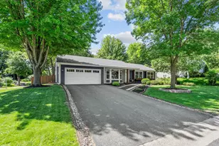 17469 Lorence Way, Eden Prairie, MN 55346 - Photo 2