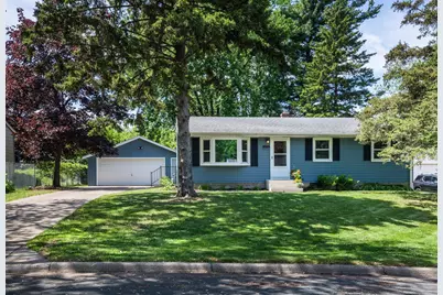 616 Esther Lane, Woodbury, MN 55125 - Photo 2