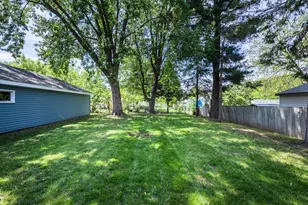 616 Esther Ln, Woodbury, MN 55125 - Photo 8