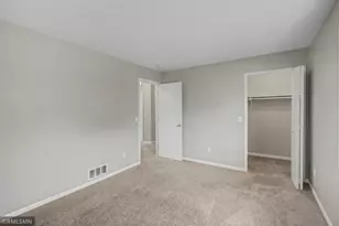 3292 Greenbrier St, Vadnais Heights, MN 55127 - Photo 14