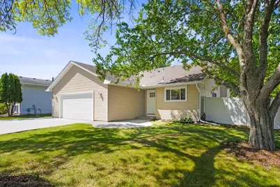 11516 100th Place N, Maple Grove, MN 55369 - Photo 2
