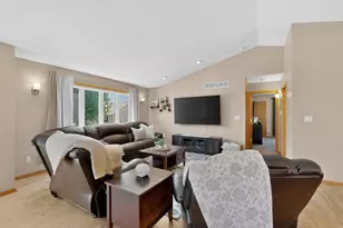 480 Manor Ridge Dr NW, Rochester, MN 55901 - Photo 20