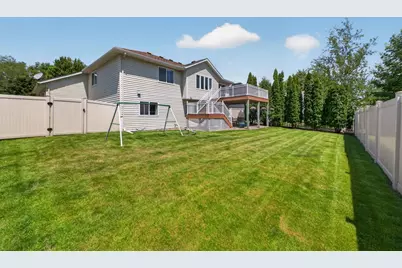 480 Manor Ridge Drive NW, Rochester, MN 55901 - Photo 4
