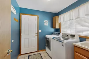 480 Manor Ridge Dr NW, Rochester, MN 55901 - Photo 8